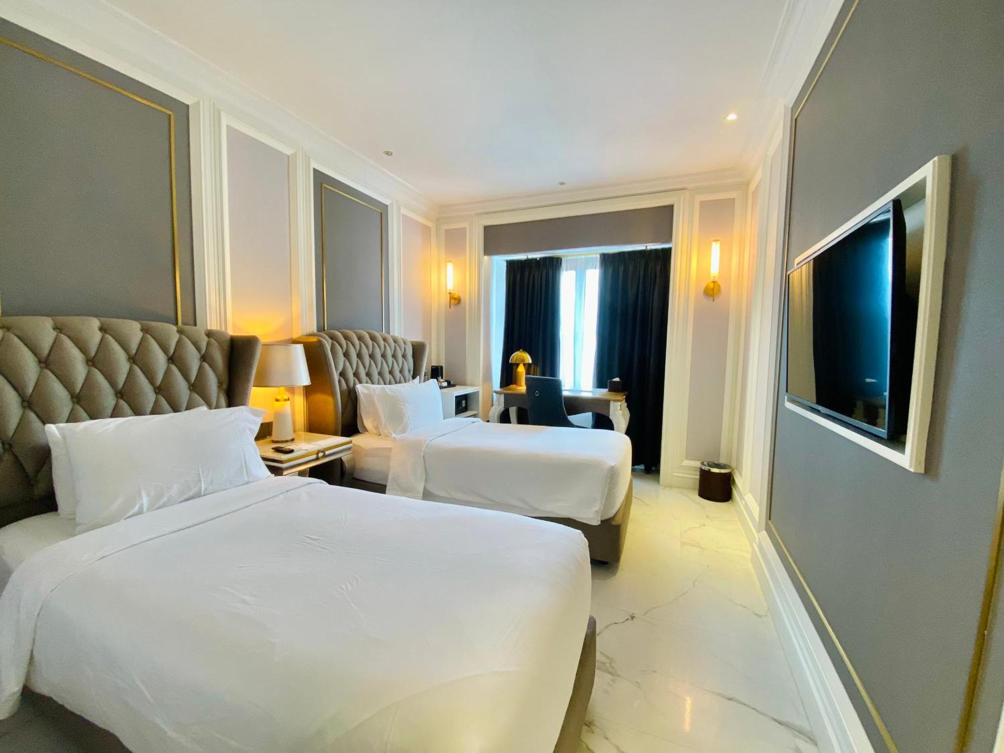 Grand Eska Hotel & Suites Batam Nagoya Kültér fotó